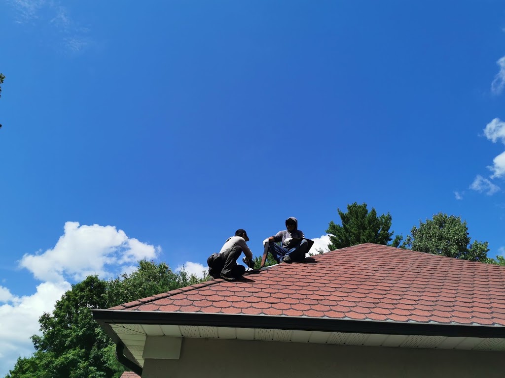Vista Roofing Inc | 26 Warren Bradley St, Markham, ON L6C 2W5, Canada | Phone: (647) 567-5088