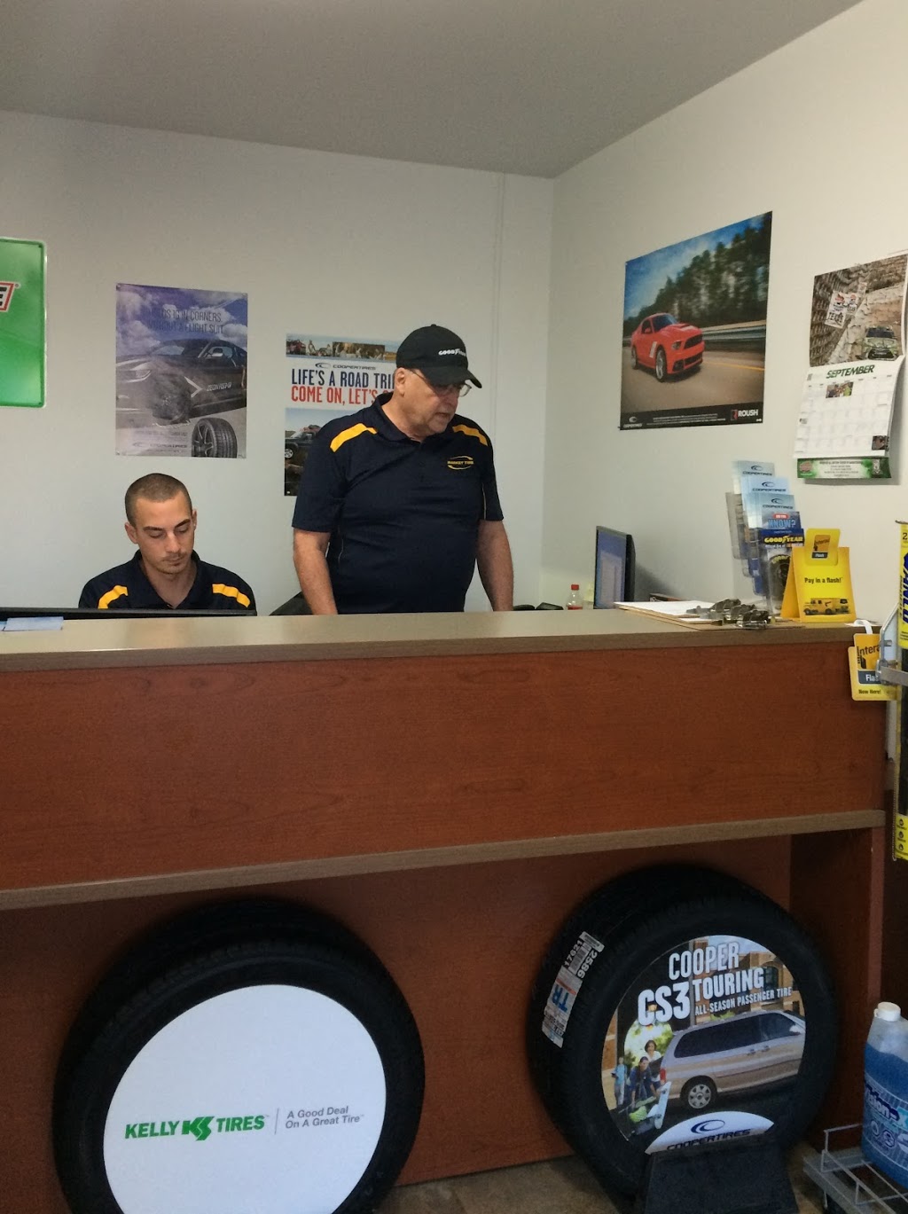 Market Tire Packham | 401 Packham Pl #200, Saskatoon, SK S7N 2T7, Canada | Phone: (306) 249-2100