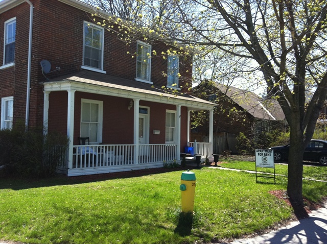 At Ease Property Management | 284 Charles St #1, Belleville, ON K8N 3M8, Canada | Phone: (613) 915-7990