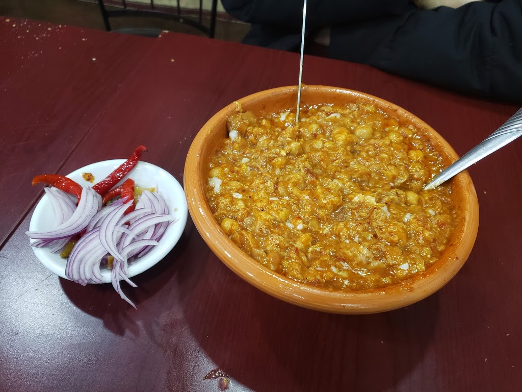 Restaurant Abouda | 3585 Rue Beaubien E, Montréal, QC H1X 1H1, Canada | Phone: (514) 374-4111