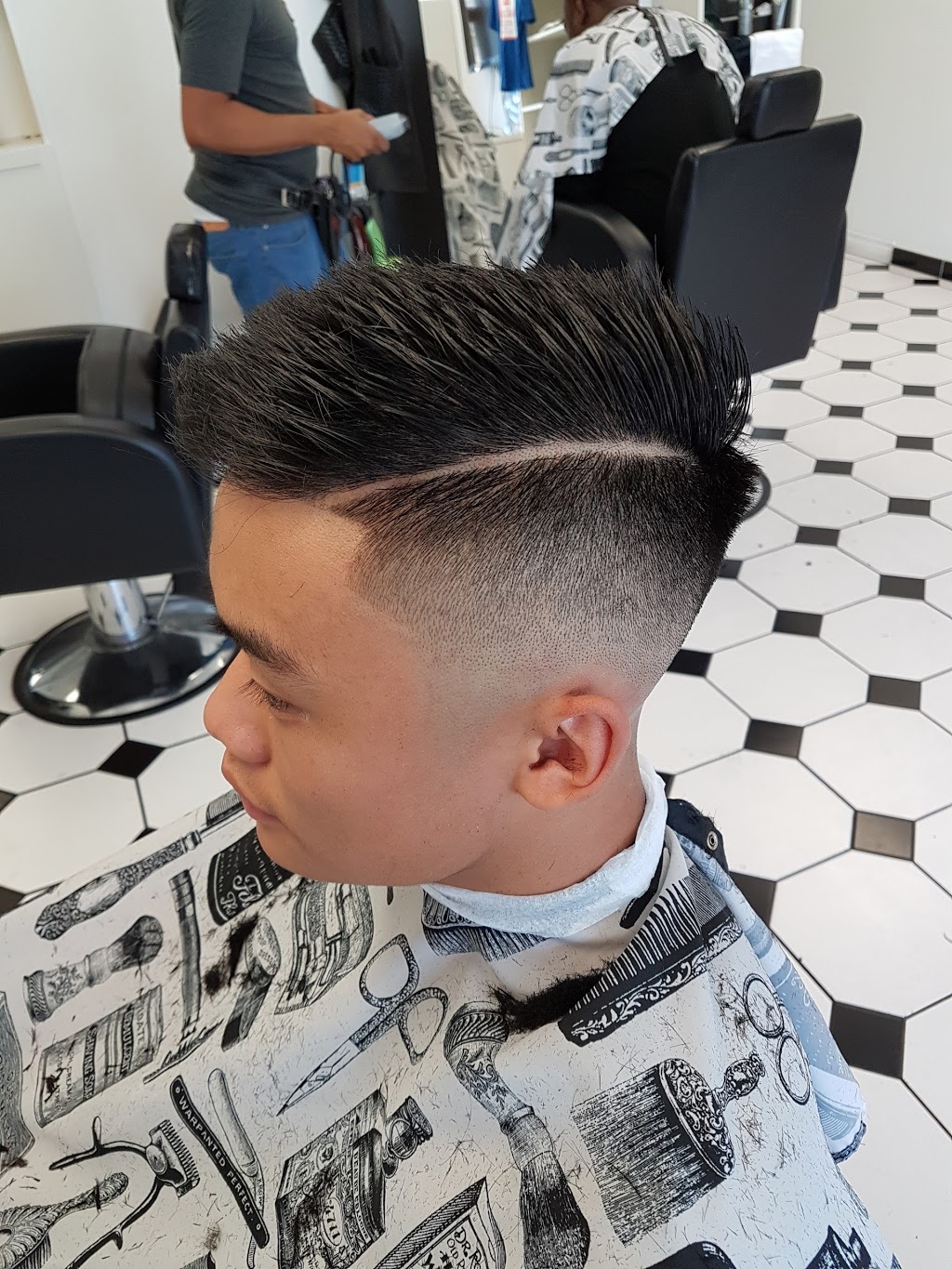 Kuture Cuts & Culture | 411 Manhattan Dr, Unionville, ON L3P 7P4, Canada | Phone: (905) 604-2552