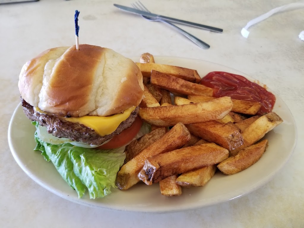 Marthas Diner | 585 T-5, Coventry, VT 05825, USA | Phone: (802) 754-6800