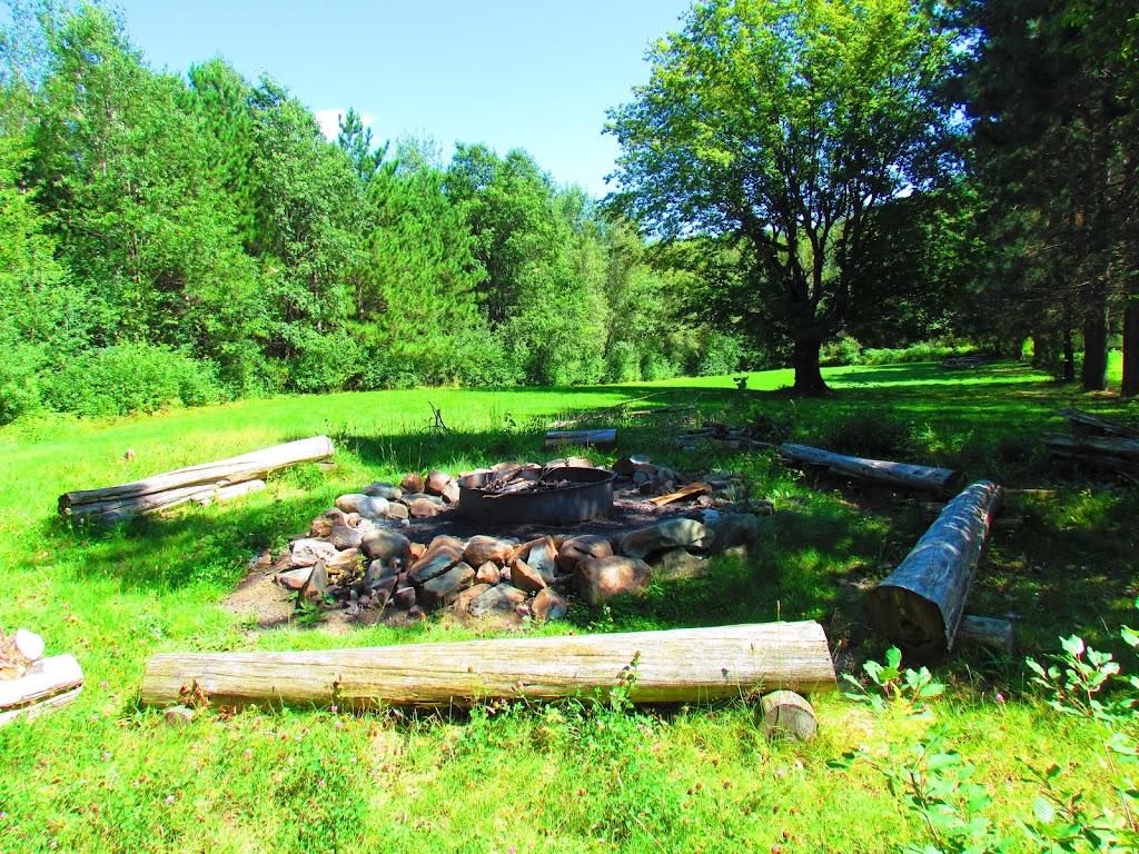 Camp Kinagalawi | 472 Chem. Jacques, Le Val-Saint-François, QC J0B, Canada, Canada | Phone: (819) 791-1363