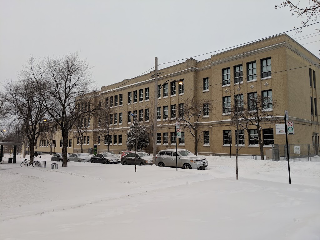 École primaire Sans-Frontières | 5937 9e Avenue, Montréal, QC H1Y 2K4, Canada | Phone: (514) 596-5546
