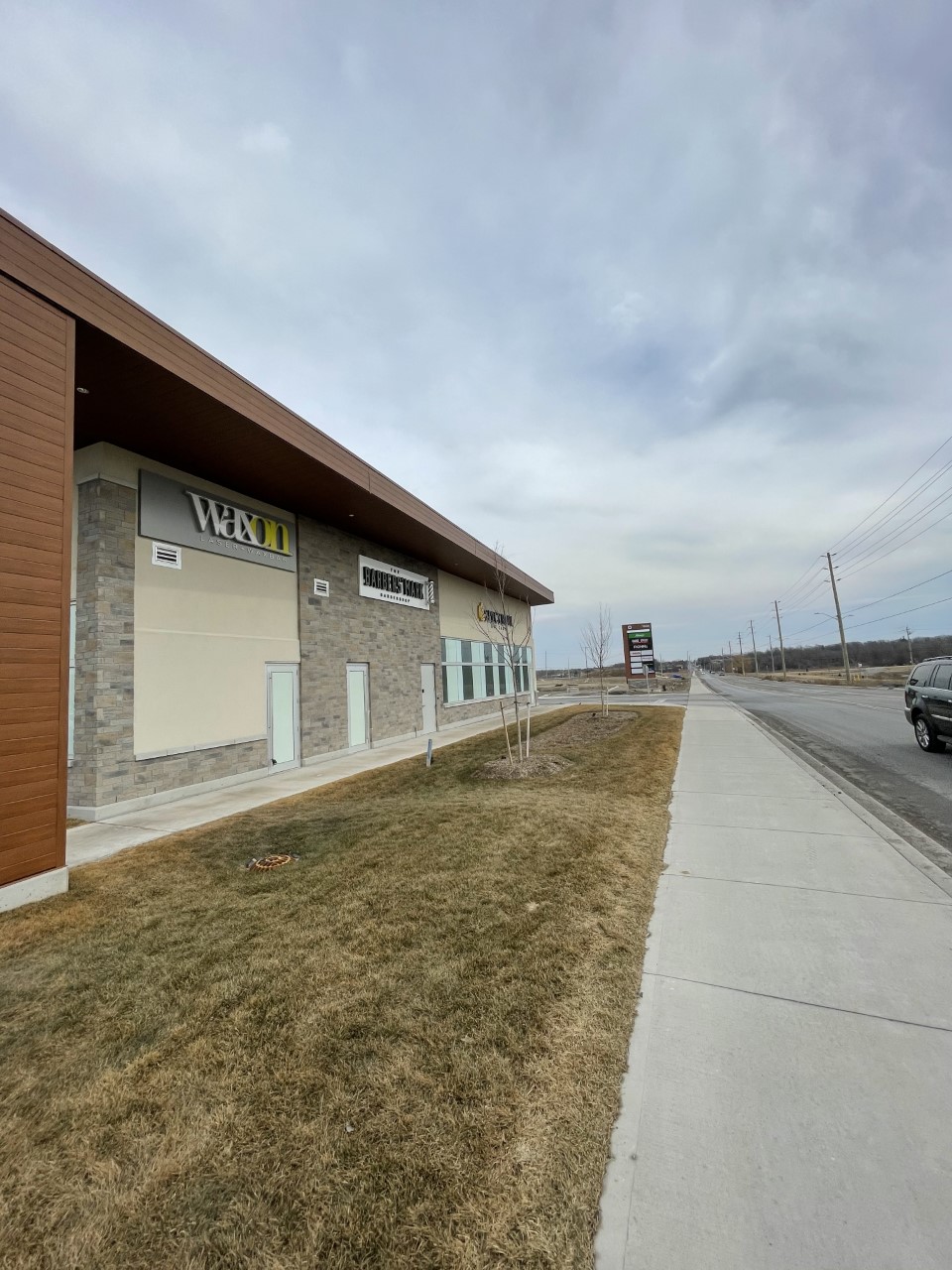 The Barbers Mark Hamilton - Stoney Creek | 1802 Stone Church Rd E #2, Stoney Creek, ON L8J 0B4, Canada | Phone: (905) 560-8880