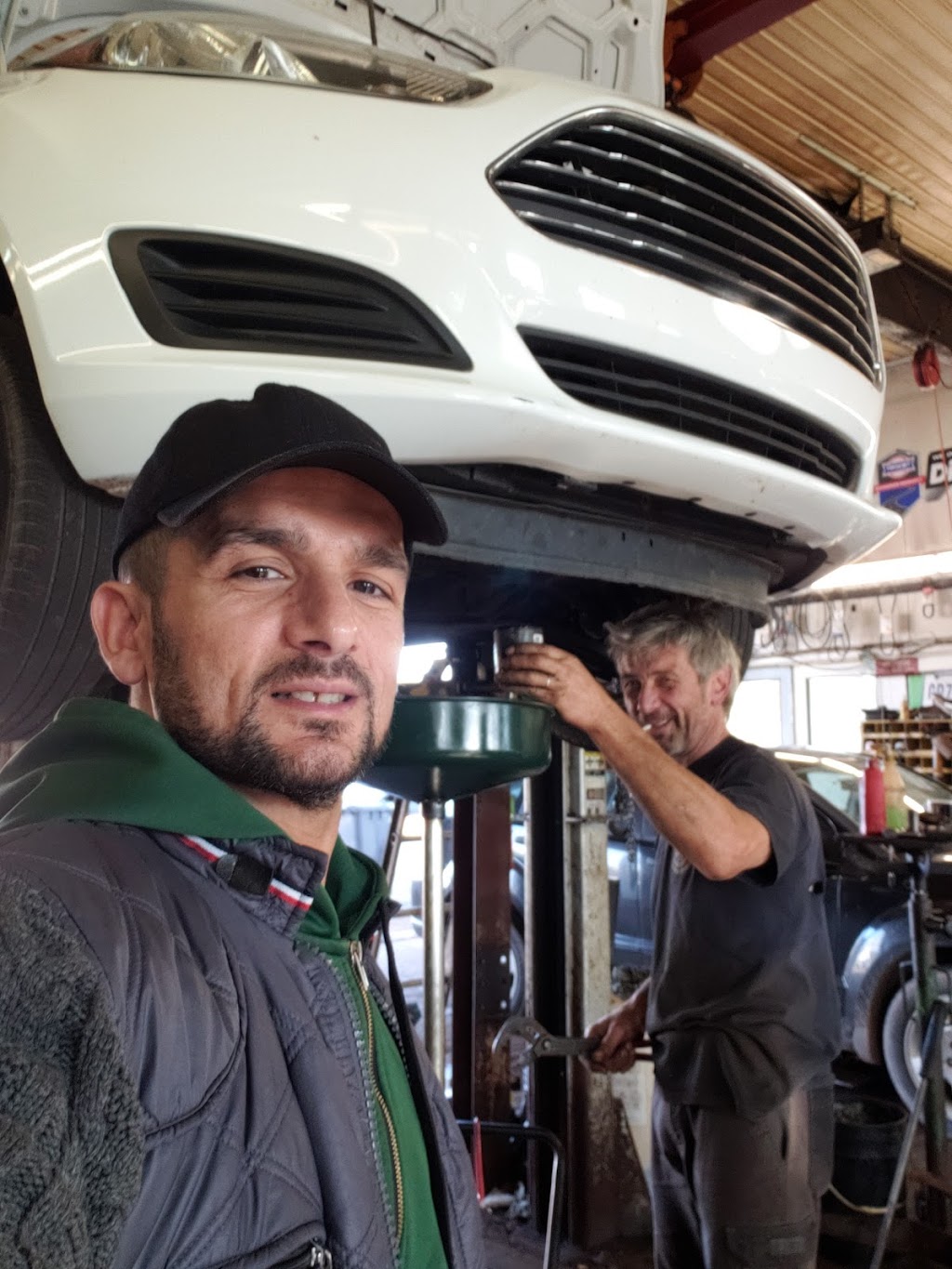 Hampton Service Station | 19509 PE-1, Crapaud, PE C0A 1J0, Canada | Phone: (902) 658-2253