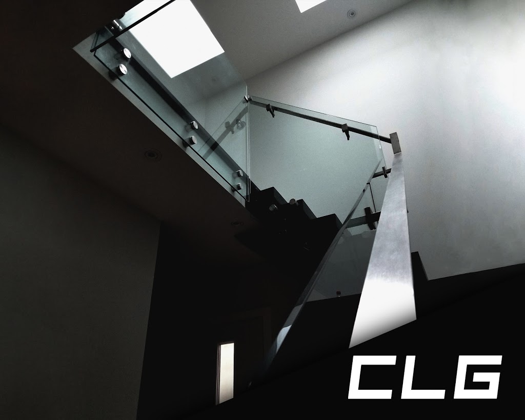 Crystal Lake Glass | 140 Elm Ridge Dr, Toronto, ON M6B 1B1, Canada | Phone: (647) 870-5151