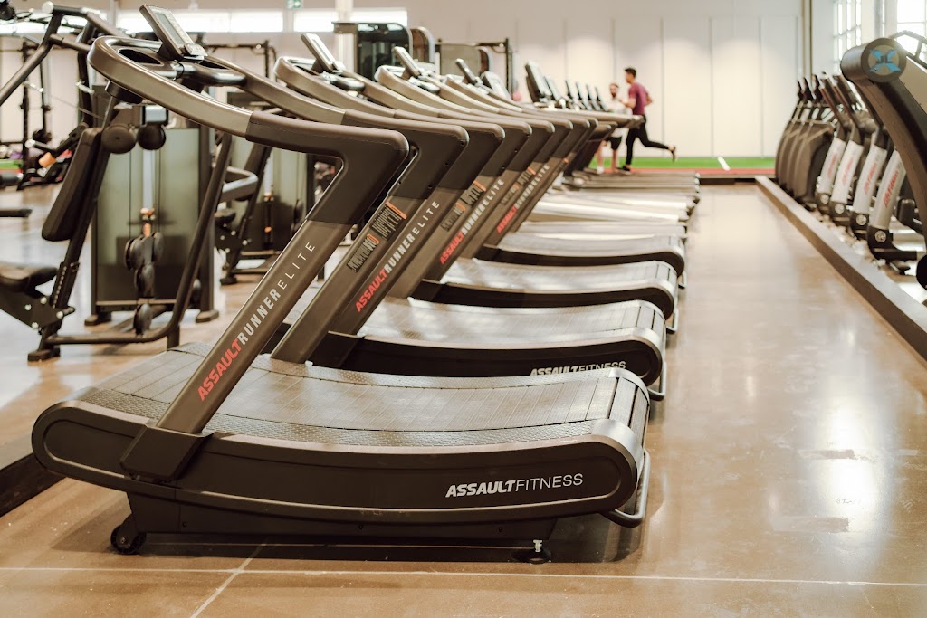 Evolve Strength Seton | 710-19587 Seton Crescent SE, Calgary, AB T3M 2T5, Canada | Phone: (825) 407-9015