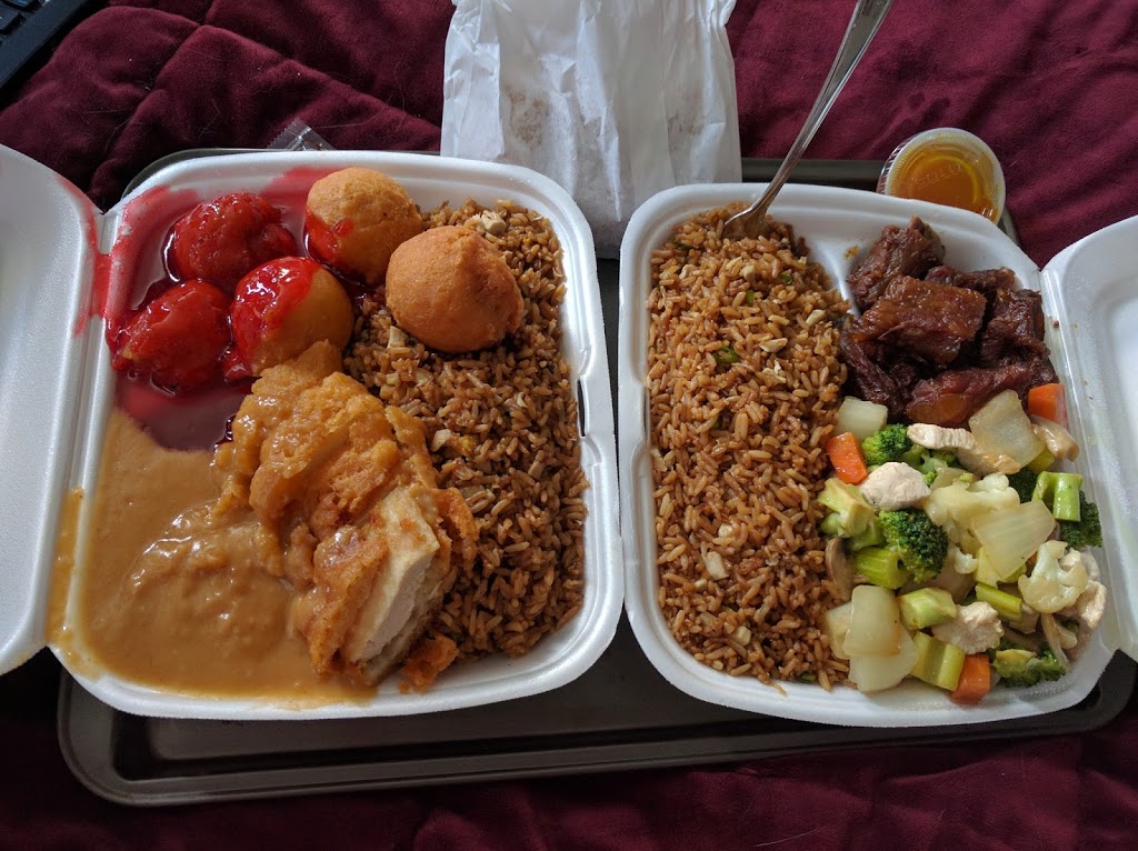 Lucky King Take Out | 1134 Cadboro Rd, Gloucester, ON K1J 9K4, Canada | Phone: (613) 564-9888