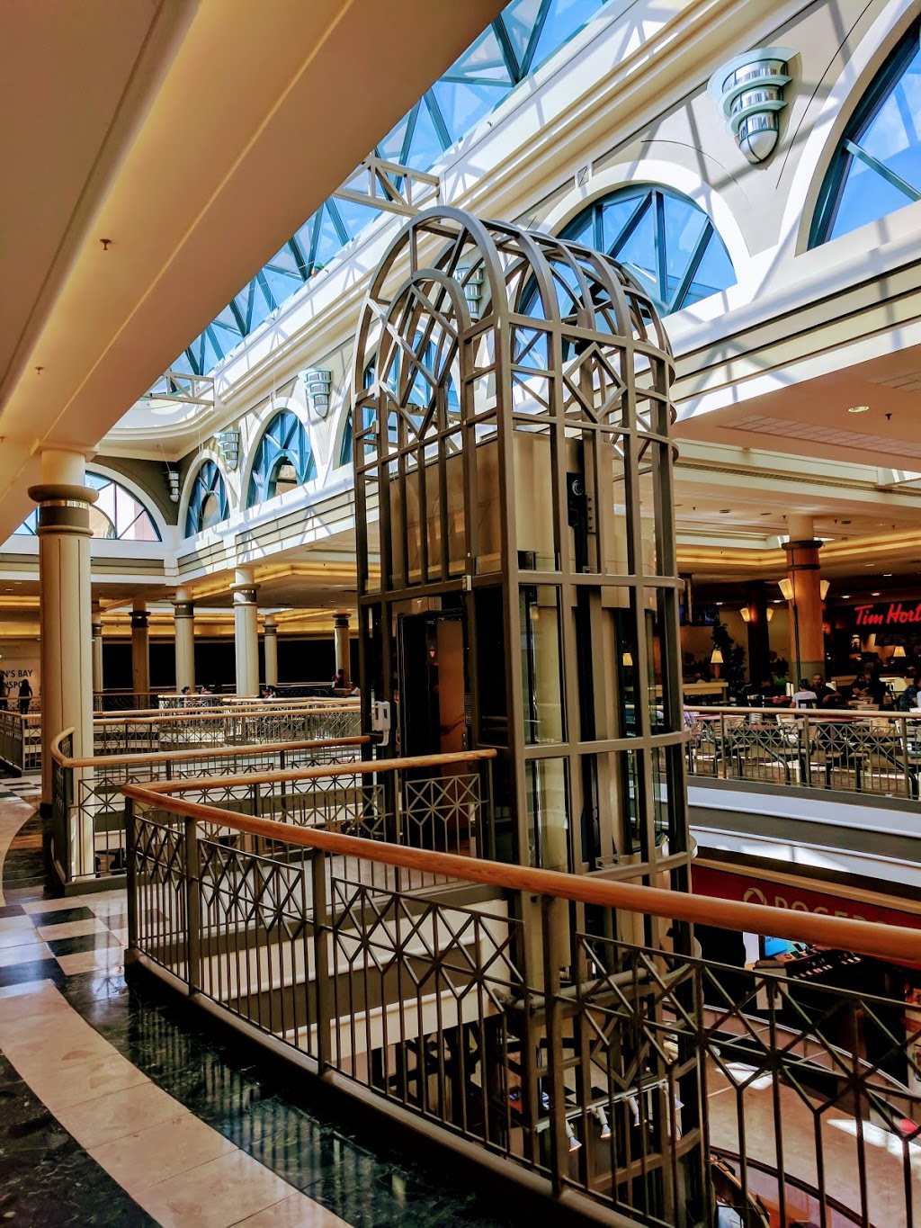 Place dOrléans Shopping Centre | 110 Place dOrléans Dr, Orléans, ON K1C 2L9, Canada | Phone: (613) 824-9050