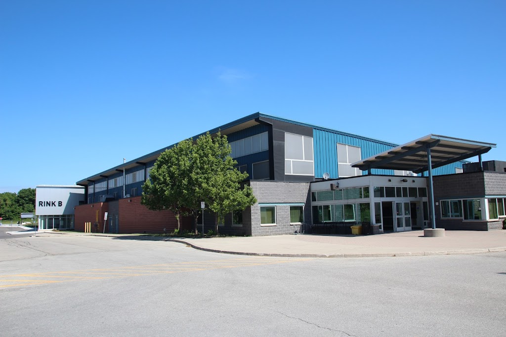 Acton Arena | 415 Queen St, Acton, ON L7J 2N2, Canada | Phone: (519) 853-0020