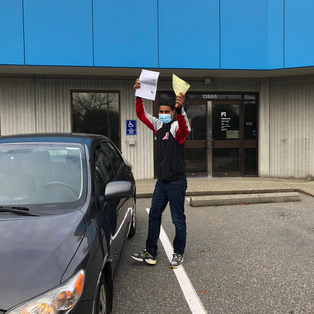 Alnajah Driving School Surrey | 14386 68 Ave, Surrey, BC V3W 2H4, Canada | Phone: (778) 938-0652