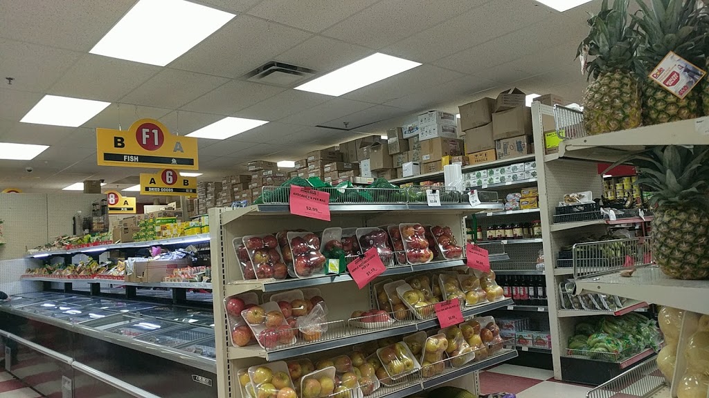 Youngs Market | 1000 McPhillips St, Winnipeg, MB R2X 2K4, Canada | Phone: (204) 957-1088