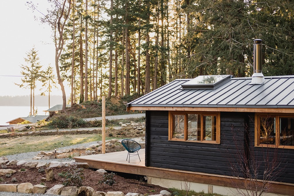 Bodege Cove - By Bodega Ridge | 18680 Porlier Pass Rd, Galiano Island, BC V0N 1P0, Canada | Phone: (877) 604-2677