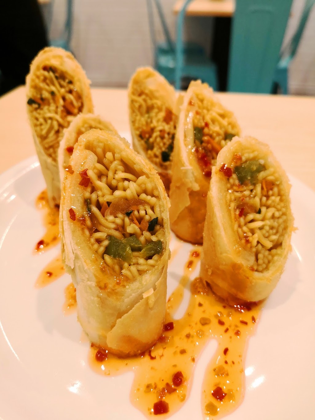 Kantene Restaurant | 1059 Dundas St W, Mississauga, ON L5C 1C3, Canada | Phone: (289) 430-0166
