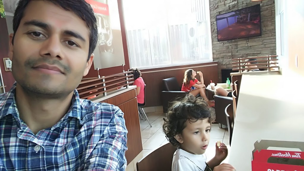 Tim Hortons | 433 Steeles Ave E, Milton, ON L9T 1Y6, Canada | Phone: (905) 878-6668