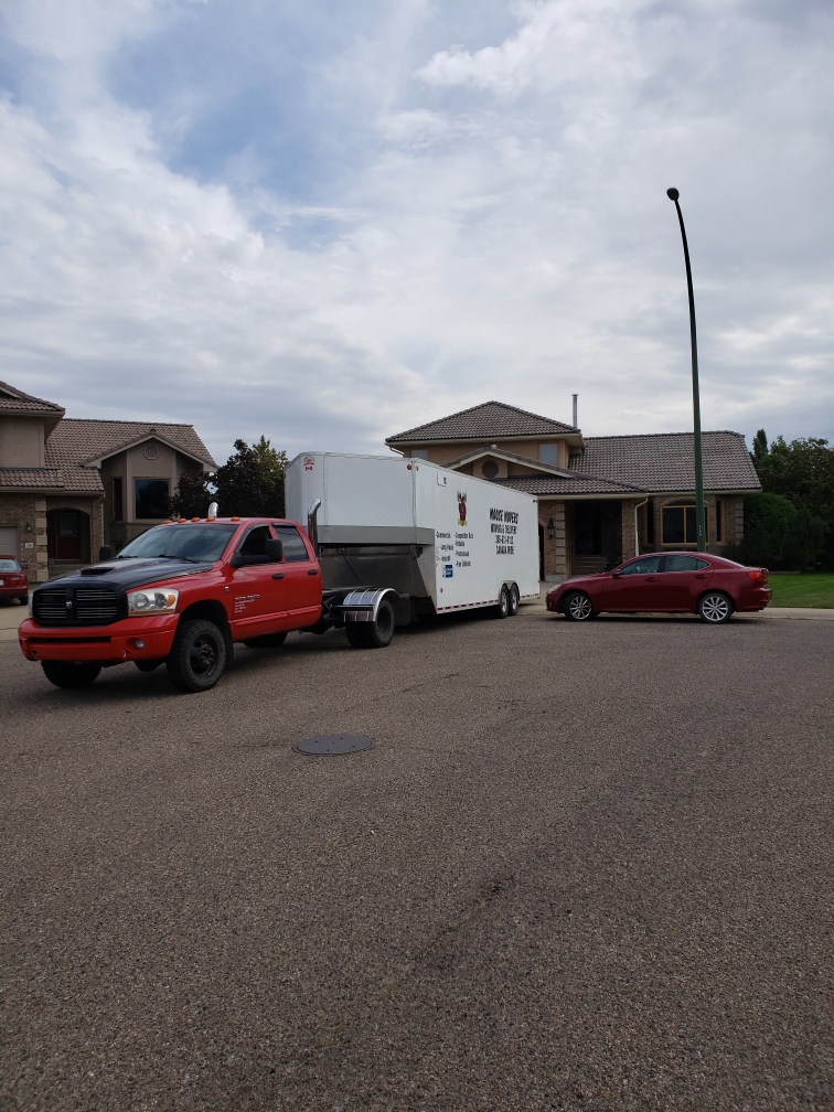 Moose Movers | 915 High St W, Moose Jaw, SK S6H 7P7, Canada | Phone: (306) 631-8122