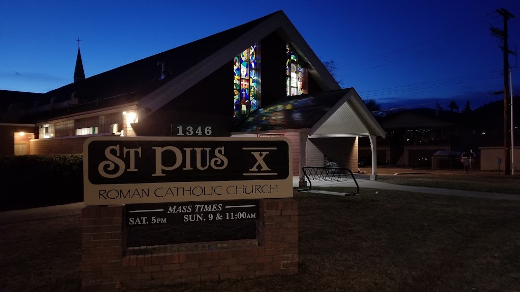 St Pius X Catholic Church | 1077 Fuller Ave, Kelowna, BC V1Y 6X6, Canada | Phone: (250) 762-2587