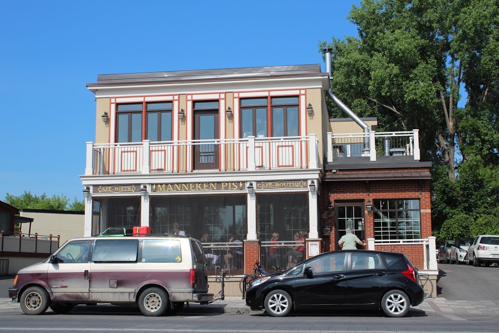 Manneken-Pis - 320 Rue Champlain, Saint-Jean-sur-Richelieu, QC J3B 6W2 ...