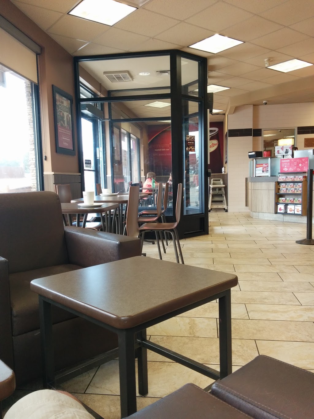 Tim Hortons | 75 Barrie View Dr, Barrie, ON L4N 8V4, Canada | Phone: (705) 722-5464