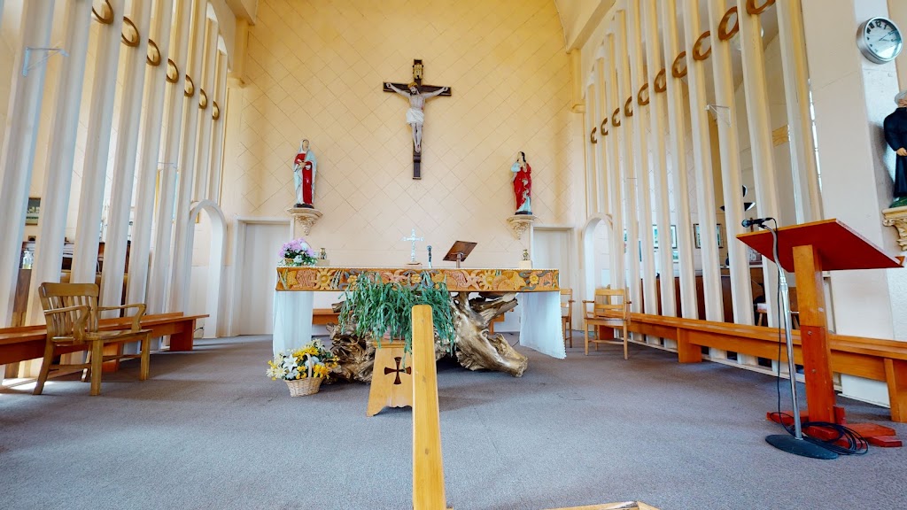Church of Saint-Firmin | 294 Rue Leclerc, Baie-Sainte-Catherine, QC G0T 1A0, Canada | Phone: (418) 665-3935