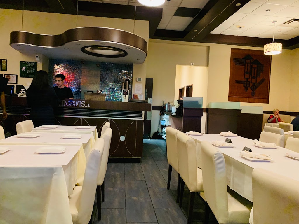 Twin Fish | 80 Courtneypark Dr E, Mississauga, ON L5T 2Y3, Canada | Phone: (905) 670-2395