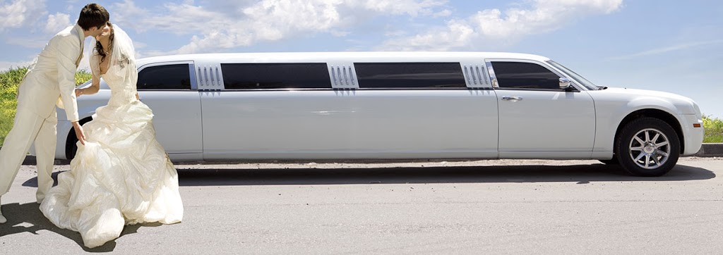pearson airline limousine | 85 Thorncliffe Park Dr, East York, ON M4H 1L6, Canada | Phone: (647) 362-0337