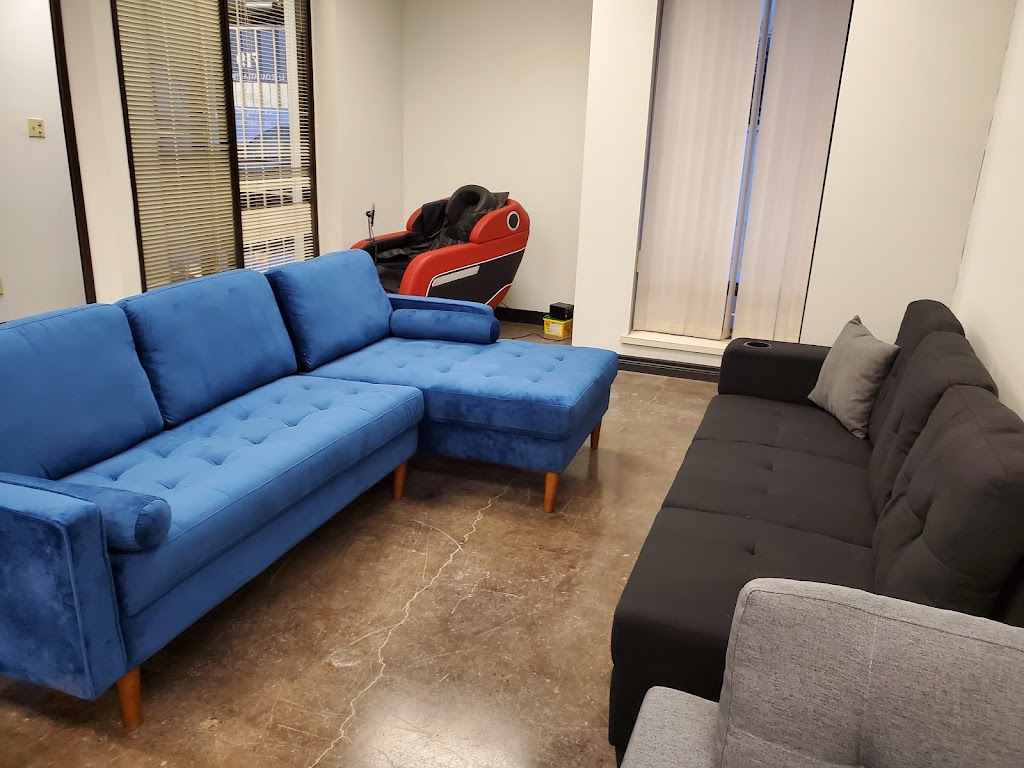 Bliss Furniture | 6985 Davand Dr #9-10, Mississauga, ON L5T 1Y6, Canada | Phone: (905) 670-1155
