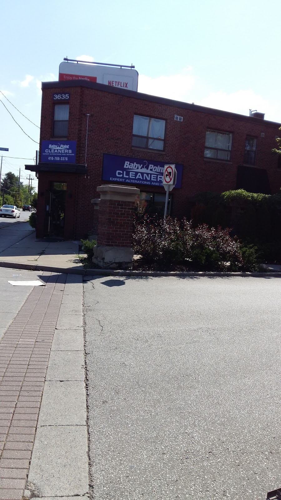 Baby Point Dry Cleaners | 3635 Dundas St W, York, ON M6S 2T2, Canada | Phone: (416) 766-3376