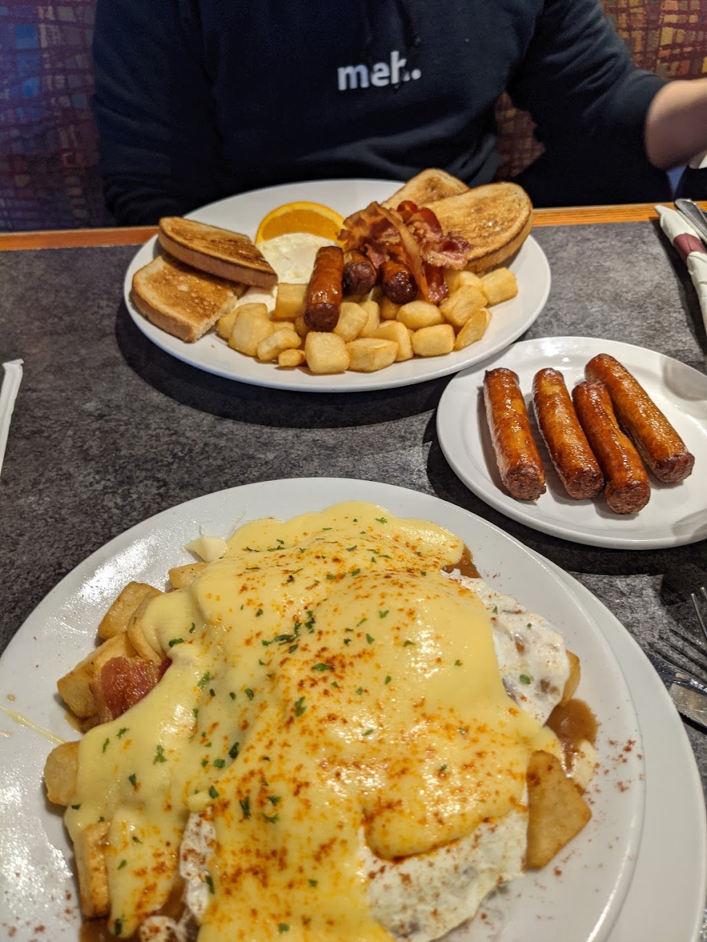 Angels Diner - Family Restaurant London | 100 Belmont Dr #1, London, ON N6J 3T4, Canada | Phone: (519) 690-2900