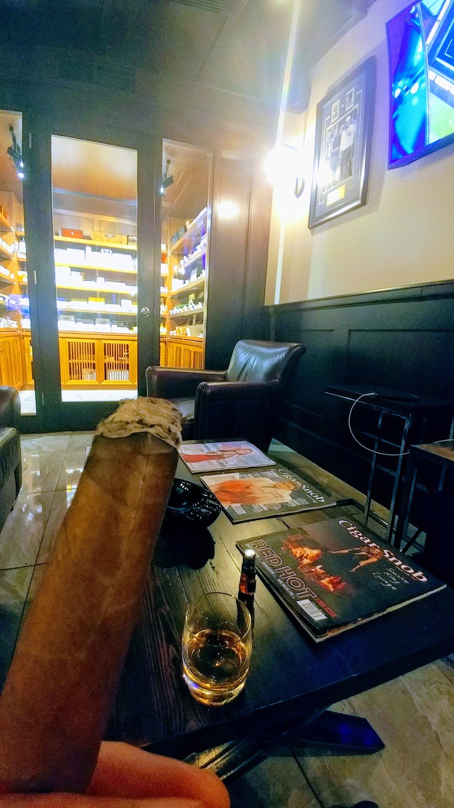 Smoke king | QC-138, Kahnawake, QC J0L 1B0, Canada | Phone: (450) 635-0908