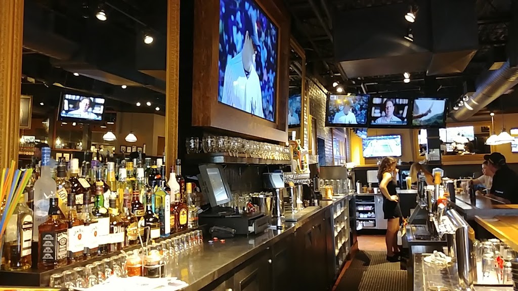 Jack Astors Bar & Grill | 184 Chain Lake Dr, Bayers Lake, NS B3S 1C5, Canada | Phone: (902) 450-1370
