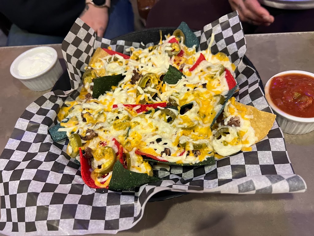 Silverfox pub & liquor store | 614 Douglas Fir Rd, Sparwood, BC V0B 2G0, Canada | Phone: (250) 425-0339