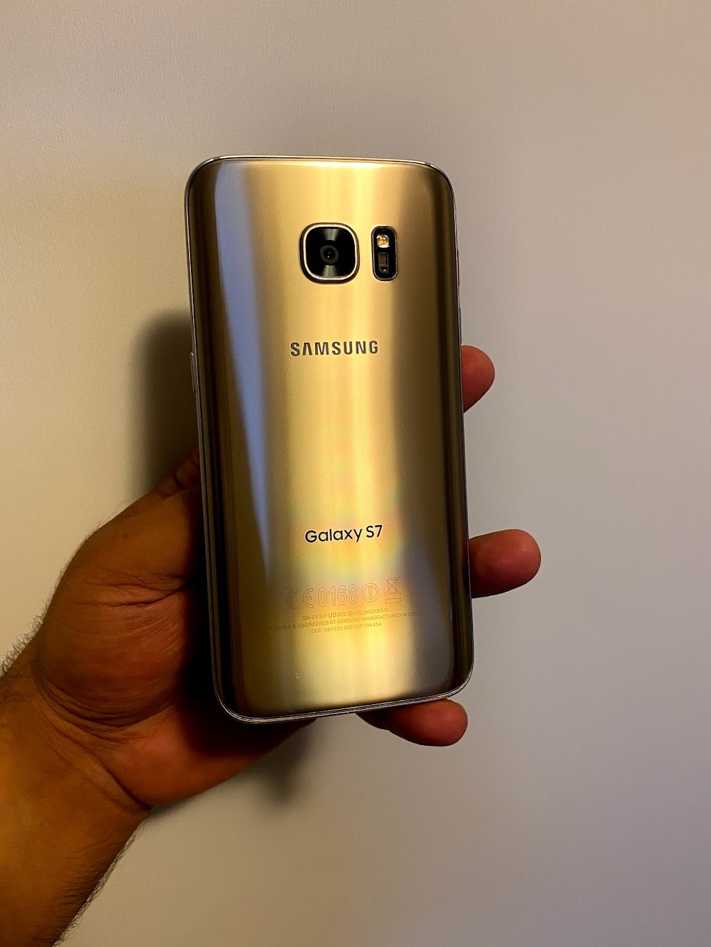 need-a-phone inc. | 15 Rochester Ave, Winnipeg, MB R3T 3V6, Canada | Phone: (204) 590-6455