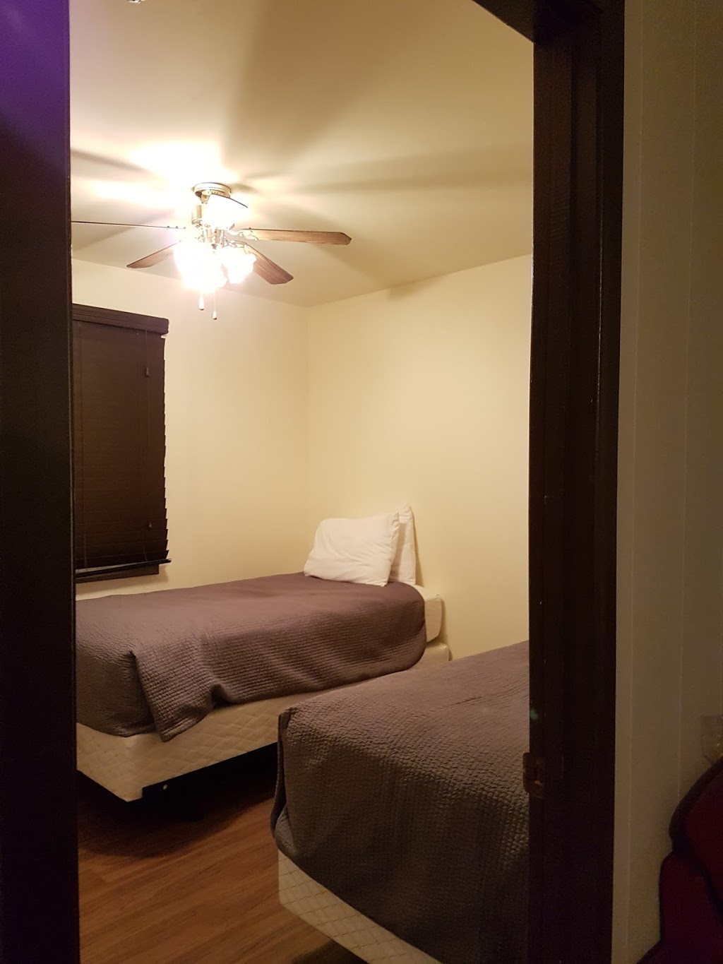 Golden Beach Resort | 7100 Northumberland County Rd 18, Roseneath, ON K0K 2X0, Canada | Phone: (905) 342-5366