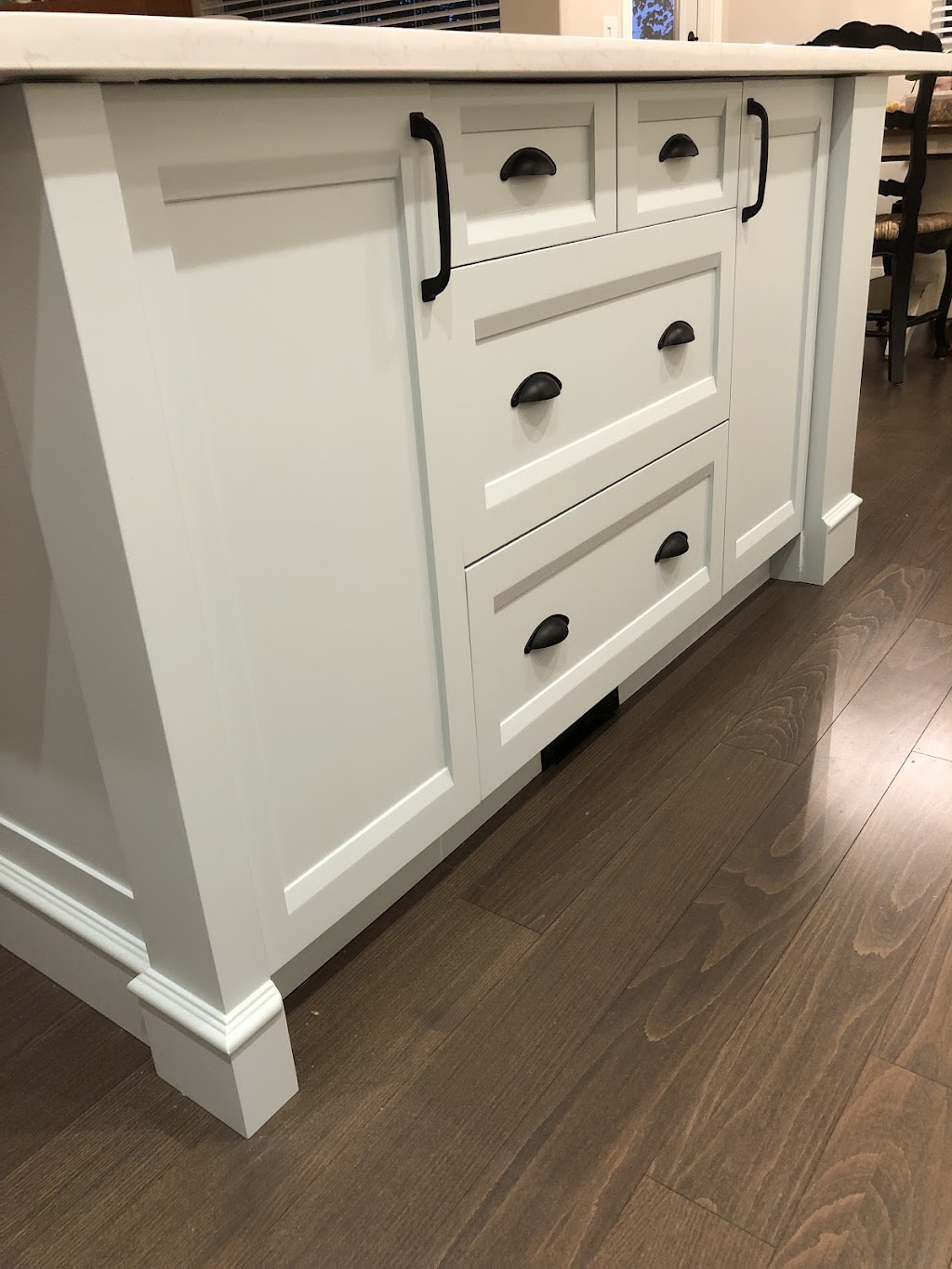 Laric Furniture & Kitchen Refinishing | 2913 Spring St, Port Moody, BC V3H 1Z7, Canada | Phone: (778) 875-6481