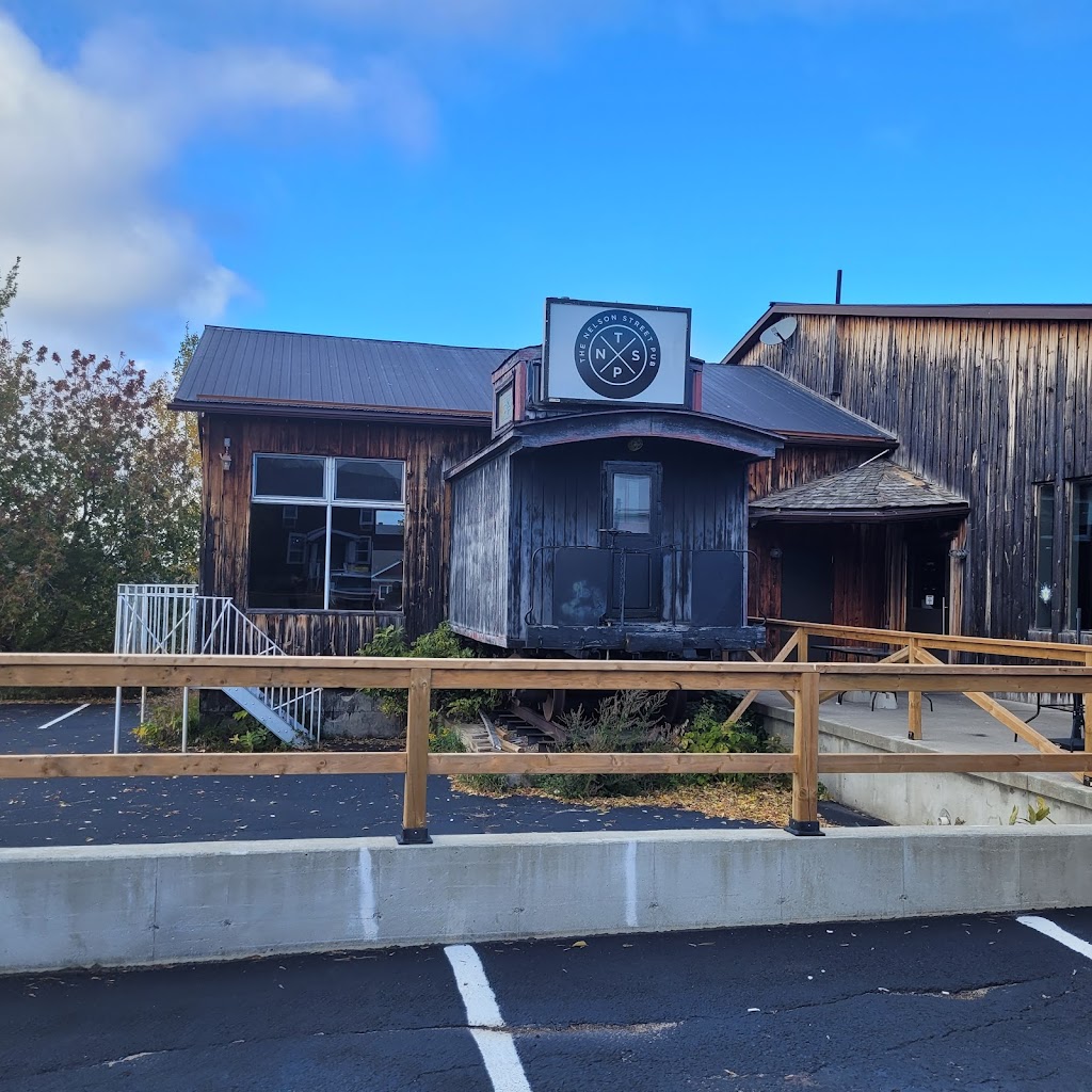 The Nelson Street Pub | 207 Nelson St, Pembroke, ON K8A 3N1, Canada | Phone: (613) 631-0255
