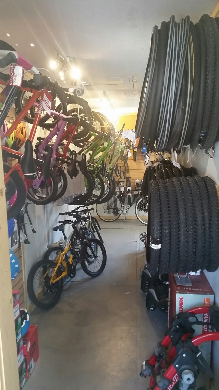 OutSpokin Bike Shop | 131 McPhillips Ave, Salt Spring Island, BC V8K 2T8, Canada | Phone: (250) 931-2453