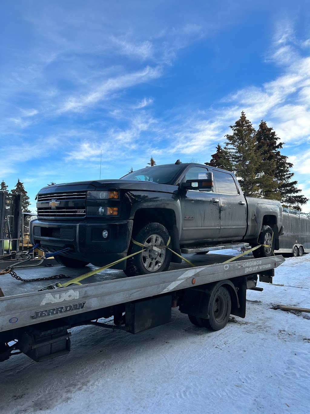 The Quick Towing Company LTD | 789 Fairways Green NW, Airdrie, AB T4B 3E7, Canada | Phone: (403) 669-3608