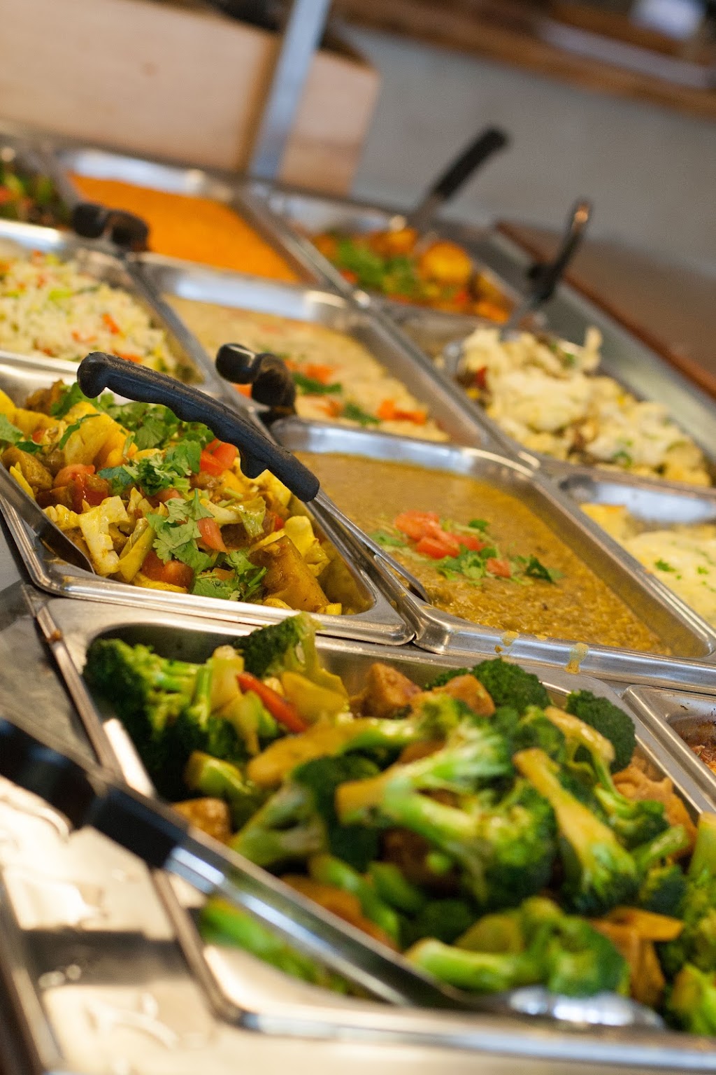 The Green Door Restaurant & Bakery | 198 Main St, Ottawa, ON K1S 1C6, Canada | Phone: (613) 234-9597