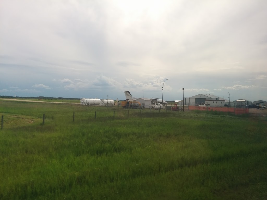 Warren Thomas (Josephburg) Aerodrome | Range Rd 214, Josephburg, AB T8L 4B9, Canada