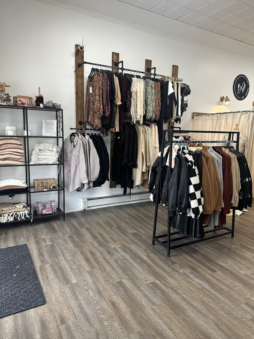 By Grace | 101 Durham St E, Walkerton, ON N0G 2V0, Canada | Phone: (519) 377-4504