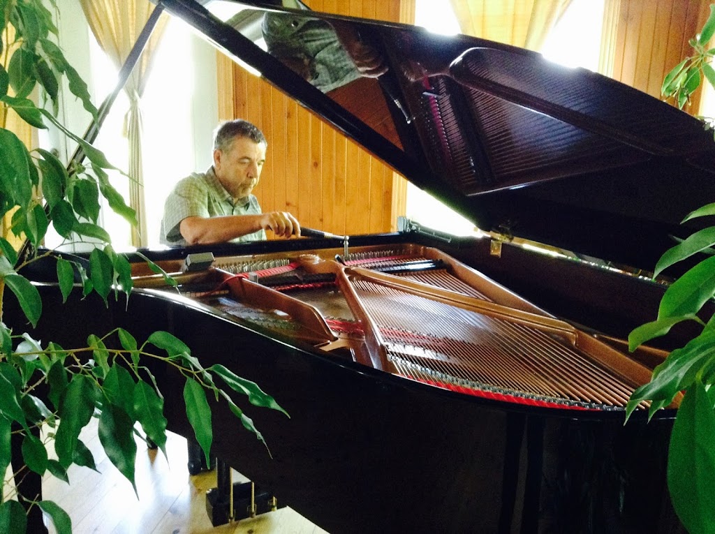 Piano Roger Huot | 1971 Rue Charles-A,-Parent, Québec, QC G2B 2J5, Canada | Phone: (418) 843-9840
