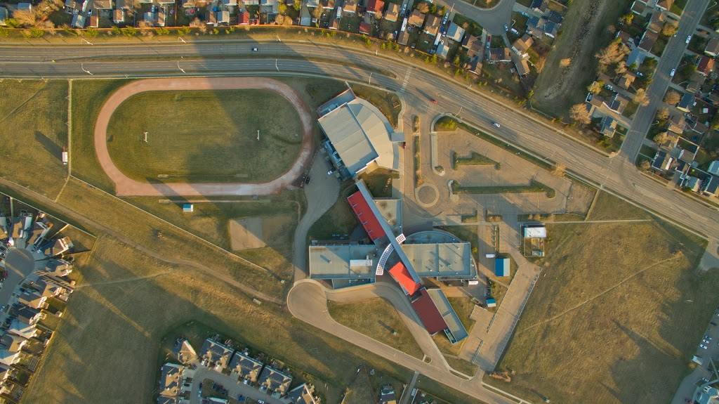 Morinville Community High School | 9506 100 Ave, Morinville, AB T8R 1P6, Canada | Phone: (780) 939-6891