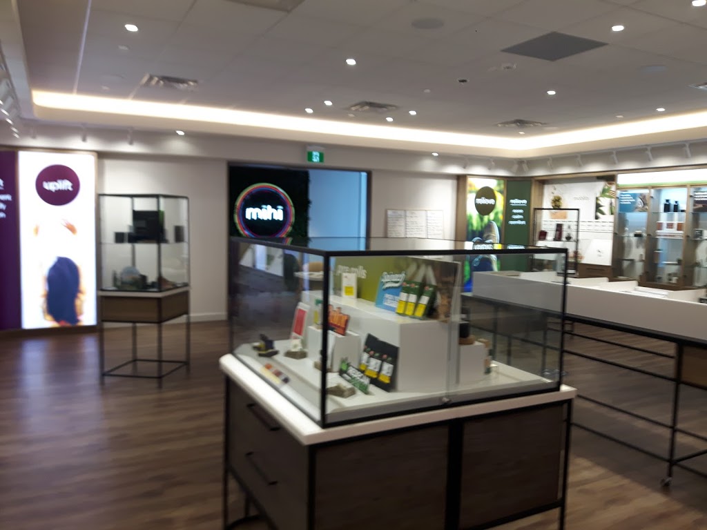 mihi cannabis stoney creek | 1370 S Service Rd, Stoney Creek, ON L8E 5C4, Canada | Phone: (289) 348-2320