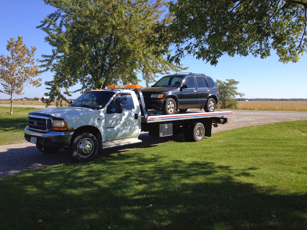 LaMarshs Towing | 299 Kimball Rd, Wallaceburg, ON N8A 4L2, Canada | Phone: (519) 401-6868