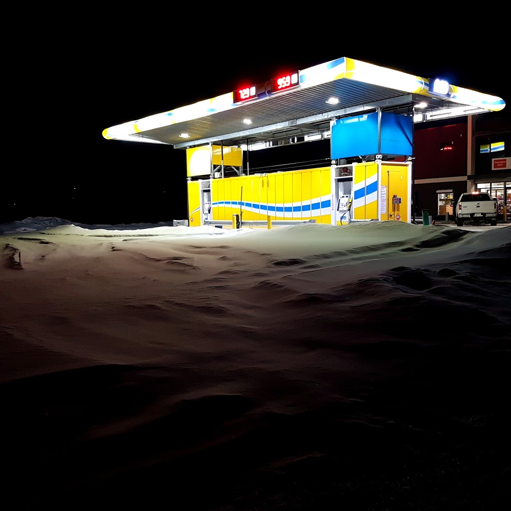 Wabamun Gas Station & C-Store (Travellers Hut) | 5213 50 St, Wabamun, AB T0E 2K0, Canada | Phone: (780) 892-3252