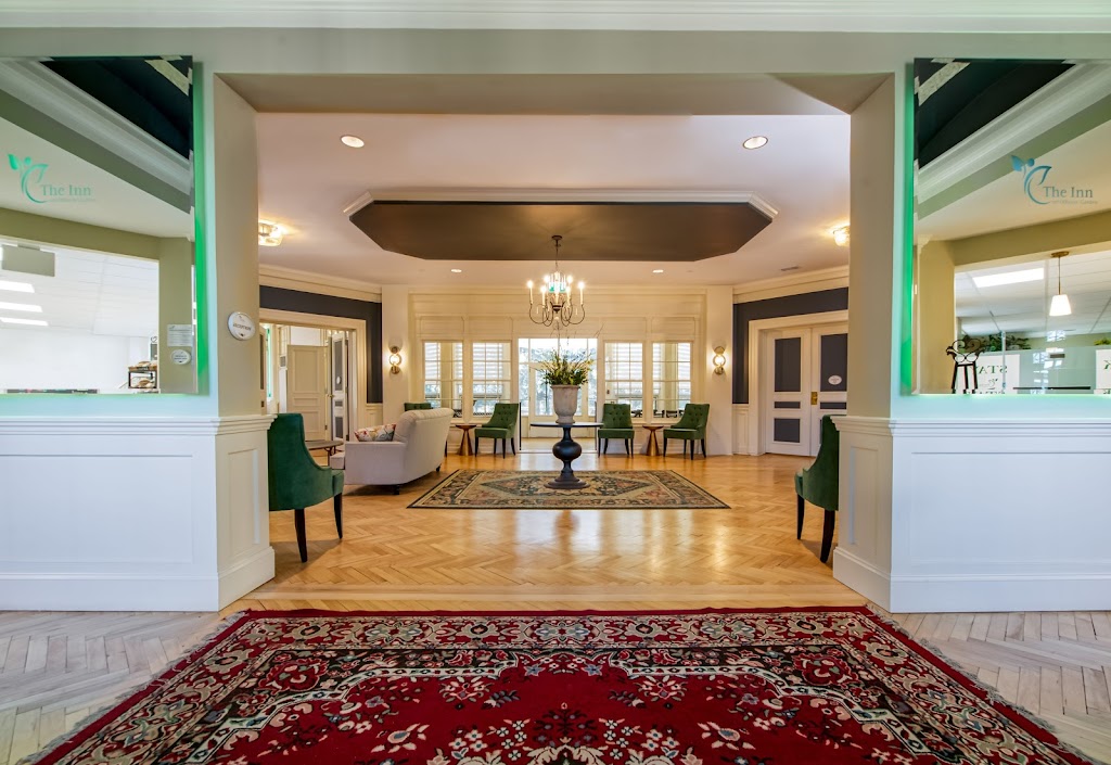 The Inn on Officers Garden | 150 Dieppe Drive SW, Calgary, AB T3E 7L4, Canada | Phone: (587) 885-1995
