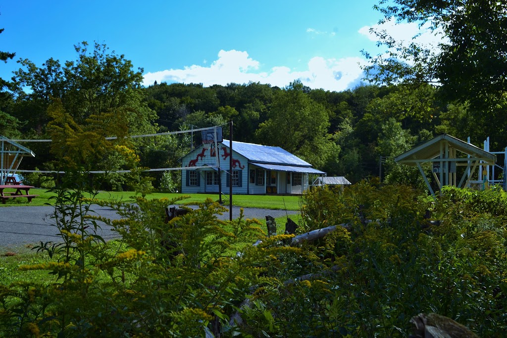 Camp Olier | 298 Chem. Godefroy, Sainte-Anne-des-Lacs, QC J0R 1B0, Canada | Phone: (450) 224-2004