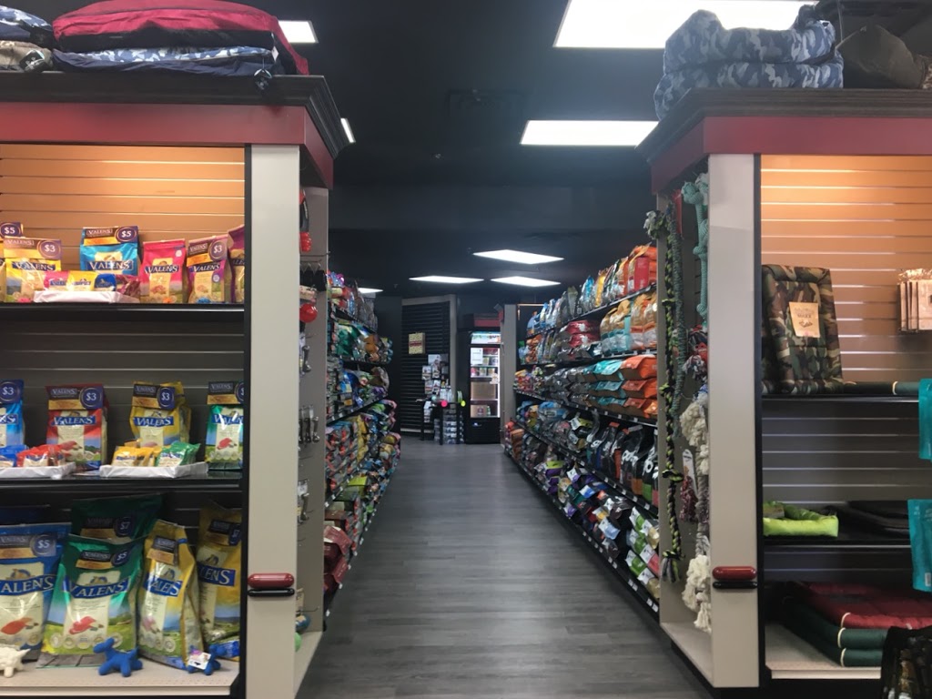 Global Pet Foods | 385 Springbank Ave, Woodstock, ON N4T 1R3, Canada | Phone: (519) 539-0111